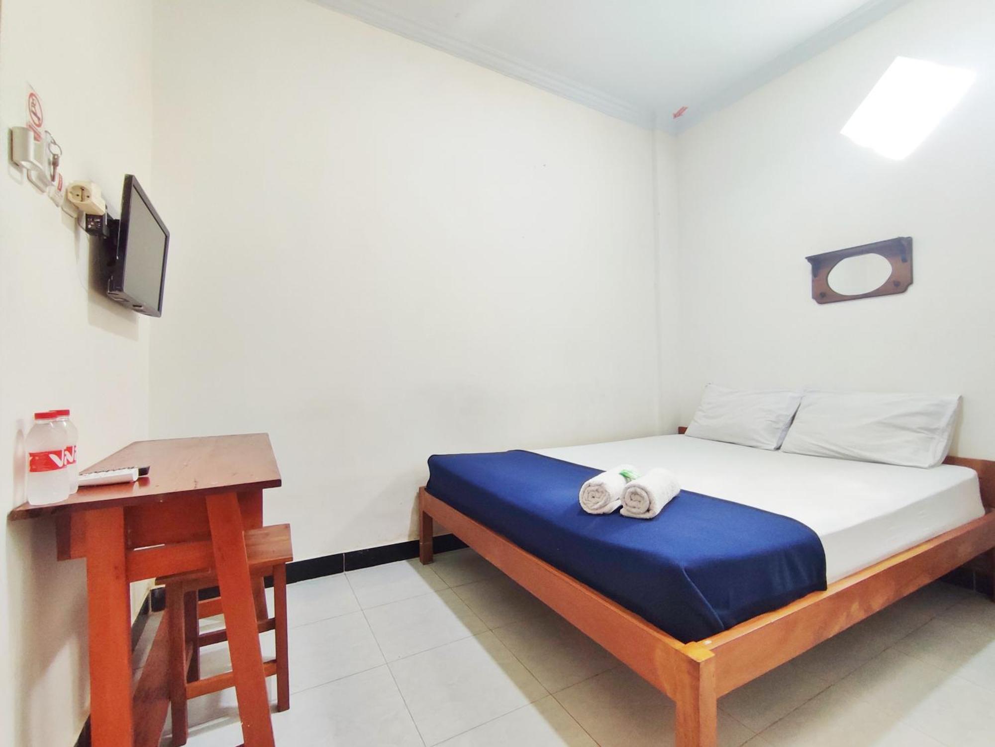 Happy Syariah Hotel Near Jombor Mitra Reddoorz Sleman  Exterior foto